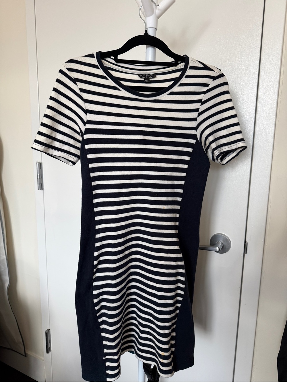 Topshop Black & White Striped Short Sleeve Sheath Dress US 6